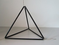 Tetraeder aus Strohhalmen